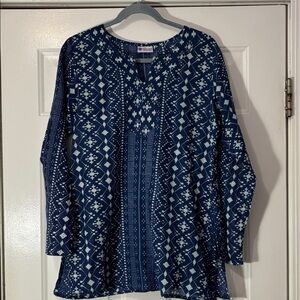 Sevya brand tunic Size Large